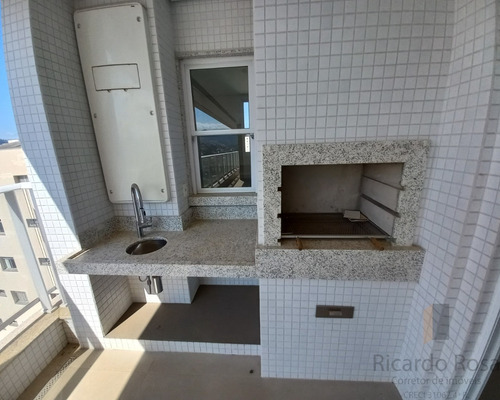 Imagem 13 de 24 de Vendo Outro Troco Ótimo Apartamento Alto Padrão Na Região Central Da Cidade, 3 Suítes E 2 Vagas De Garagem, Excelente Acabamento. - Ap00062 - 69922478
