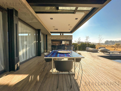 Venta/alquiler Casa 6 Amb Vista Golf En La Calesa, Pilará