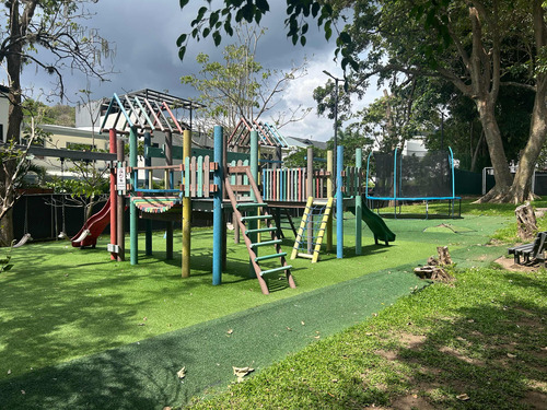 Venta De Casa En Condominio Lusso. Santa Ana-pozos.