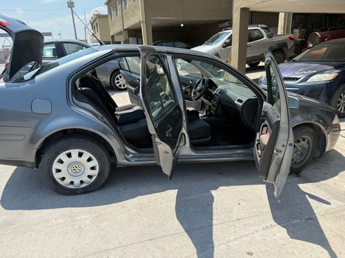 Volkswagen Jetta Clásico 2.0 Cl Tiptronic Aa At