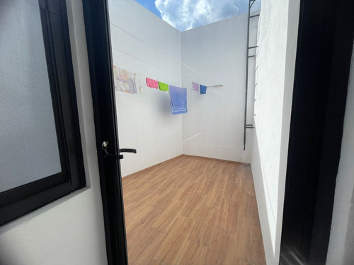 Casa En Venta En Residencial Masada, Irapuato,gto.