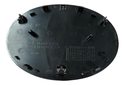 Imagen 2 de 8 de Emblema Parrilla Frontal Original Toyota Etios 2013/16