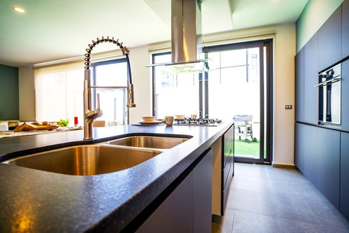 Imagen 7 de 28 de Departamento Con Jardin En Zibata Luks Townhouses