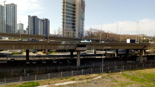 Ing. Huergo - Av Brasil: Edificio En Block - Oficinas Y Depositos. Salida A 2 Calles