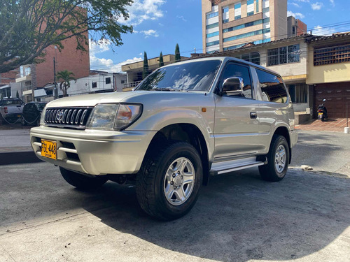 Toyota Prado 2.7 Sumo Ego