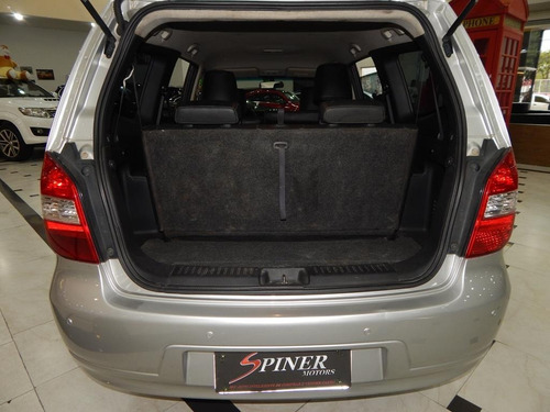Nissan Grand Livina 1.8 Sl 16v Flex Automática Top 7 Lugares