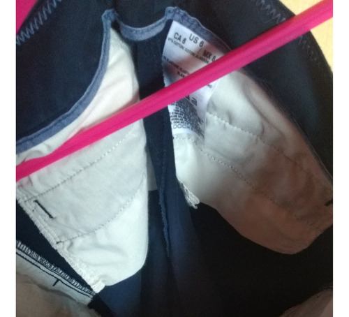 Short Dockers De Mujer Azul Marino Talla 8 (Usado)