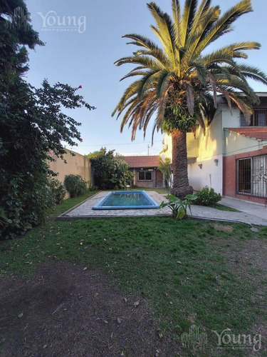 Casa En Venta Bernal Lote Piscina