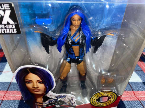 Imagen 2 de 3 de Wwe Elite Collection Sasha Banks Series 83 Figura