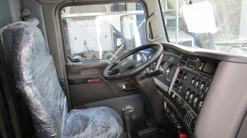 Imagen 6 de 9 de Tractocamion Kenworth T660 Nacional Mod. 2012 Motor Isx