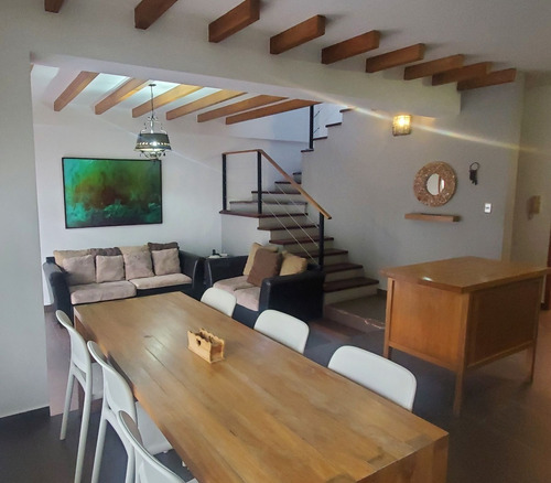 Imagen 10 de 11 de Bella Casa Super Bien Ubicada En Av Principal De Playa El Angel