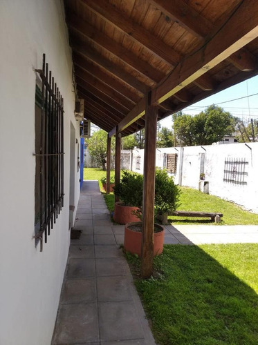 Imagen 2 de 27 de Quinta - Garin