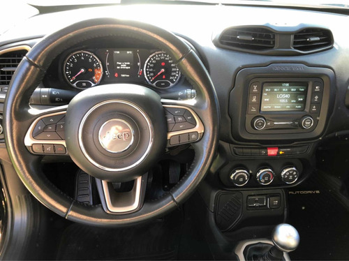 Jeep Renegade 1.8 Sport Plus 2017