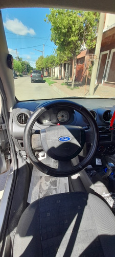 Ford Fiesta 1.6 Ambiente