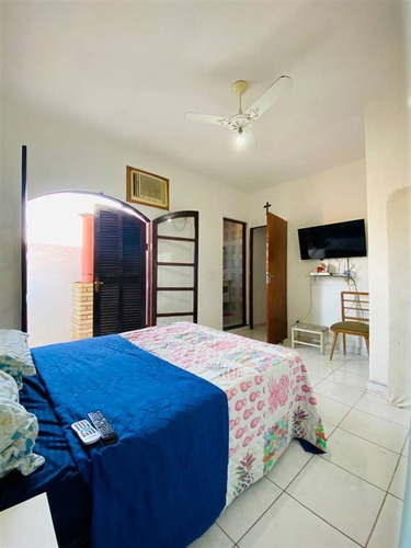 Imagem 16 de 25 de Casa Vila Mirim 3 Dormitórios R$ 370.000,00 - Wb00cd672