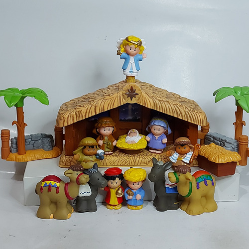 Playset Little People Portal Nacimiento Pesebre + 12 Figuras