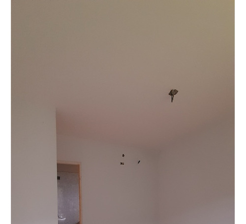 Casa Original Habitable De Esquina En Venta En Villas De Aguasay Maturín