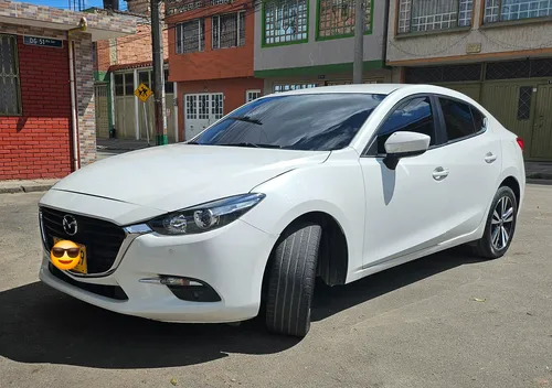 Mazda 3 Touring Versión 2