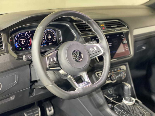 Imagem 6 de 8 de Volkswagen Tiguan Allspace R-line 350tsi