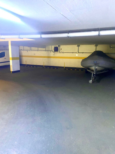 Ojo Estacionamiento En Arriendo General Jose Artigas