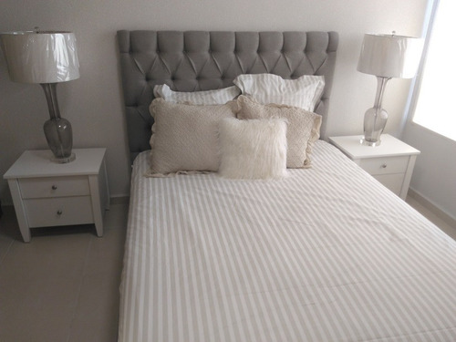 Casa En Venta De 4rec Con Balcon En Los Héroes Chalco