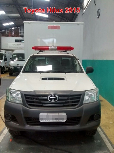 Imagem 1 de 3 de Locação De Ambulâncias 4x4