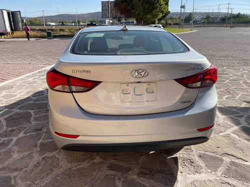 Hyundai Elantra 2.0 Limited Tech Navi At 2016