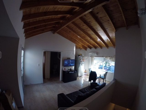 Imagen 2 de 10 de Departamento Ph En Venta Ubicado En Villa Luro, Capital Federal