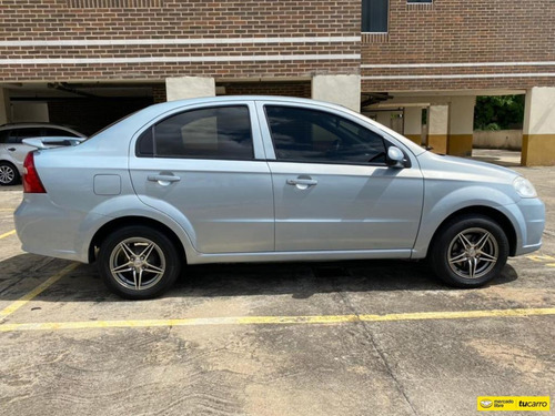 Chevrolet Aveo Lt - Sincronica