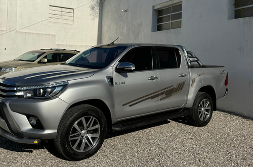 Toyota Hilux Pick-Up 2.8 Cd Srx 177cv 4x4 At