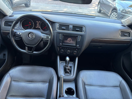 Volkswagen Vento 1.4 Highline 150cv At