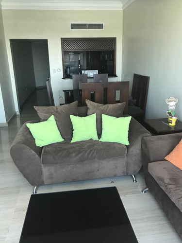 Imagen 6 de 10 de Apartamento En Malecon Center