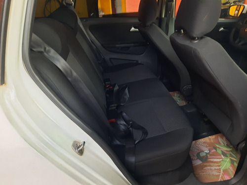 Imagem 11 de 15 de Volkswagen Spacefox 2018 1.6 Trendline Total Flex 5p