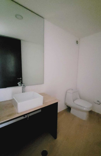 Departamento En Renta En Bosque Real