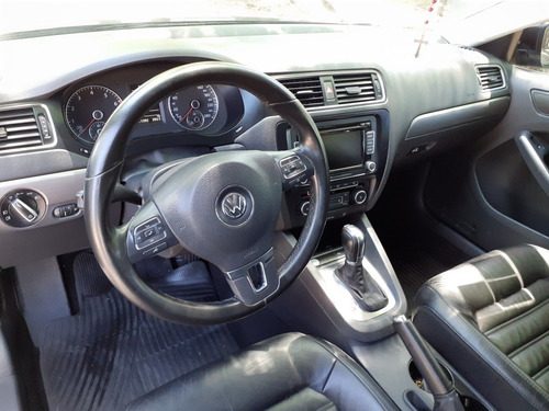 Imagen 9 de 12 de Volkswagen Vento 2012 2.0 Sportline Tsi 200cv Dsg