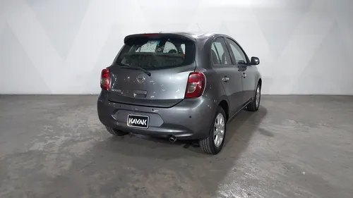 Nissan March 1.6 Advance