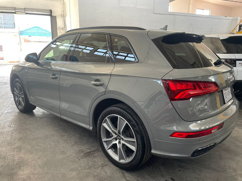 Audi Q5 2.0 L 45 Tfsi S Line Dsg