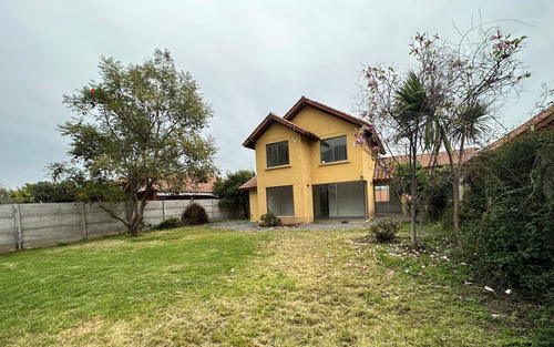 Venta Casa 4hab 3ba Colina