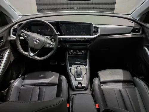 Opel Grandland X Ultimate 1.6 Automatica 4x2 Gasolina