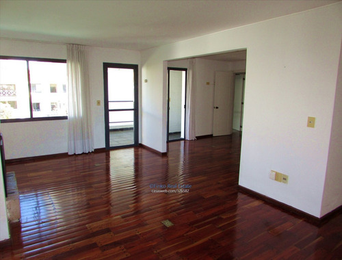 Apartamento De 3 Dormitorios Y Sevicio En Carrasco Centrico