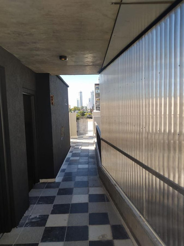 Imagen 13 de 30 de Departamento Duplex 2 Dormitorios Balcón Al Frente Y Terraza Exclusiva - Luis Agote