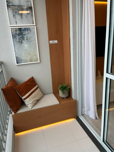 Apartamento Á Venda Com Entrada A Partir De 800 Reais Dentro Do Programa Minha Casa Minha Vida, Próximo A Estação E Fácil Acesso As Avenidas E Rodovias Principais, Condomínio Clube Completo , Piscina