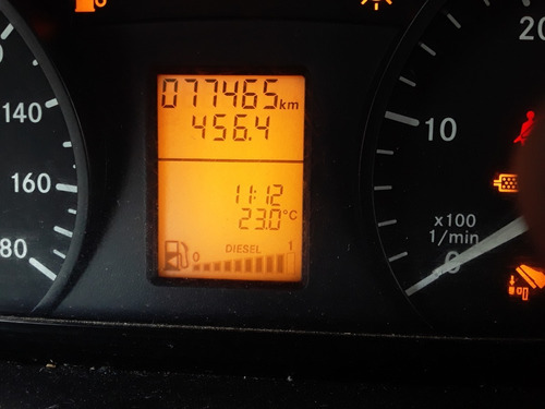 Imagen 8 de 10 de Mercedes Benz Sprinter 2.1 415 2013 Combi 3665 150 Cv 15+1