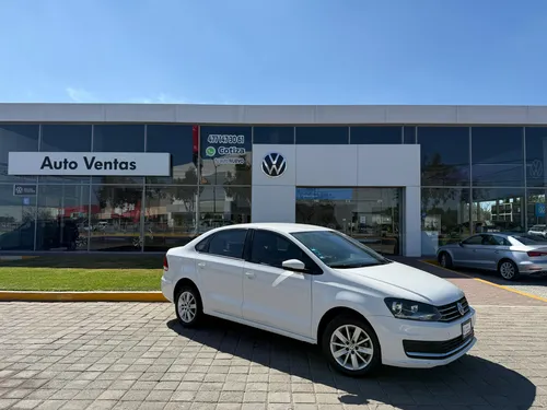 Volkswagen Vento 1.6 Confortline Mt