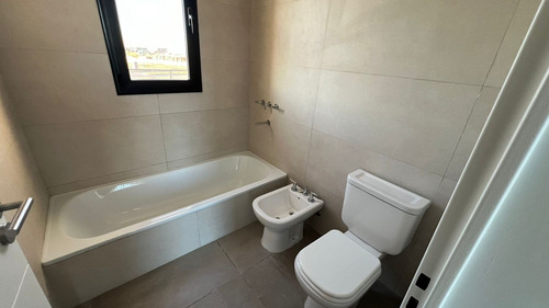 Casa En Venta En Riberas, Puertos, Escobar