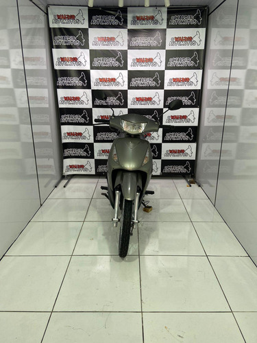 Imagem 3 de 11 de Honda Biz 125 Es Gasolina