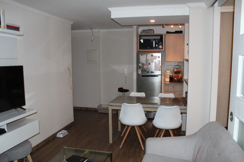 Amplio Depto 1 Dormitorio Ñuñoa A 3 Cuadras De Irarrazaval