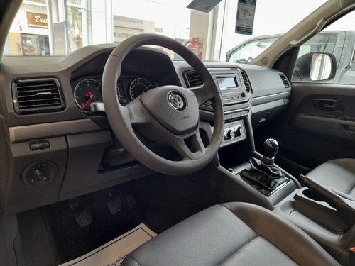 Imagen 19 de 25 de Volkswagen Amarok Trendline 140cv 4x2 Mt Stock 2023 Sb