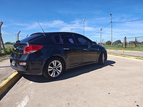 Chevrolet Cruze 1.8 Ltz Mt 5 p