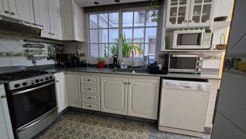 Venta Ph 6 Ambientes Cochera/2 Patios Villa Crespo